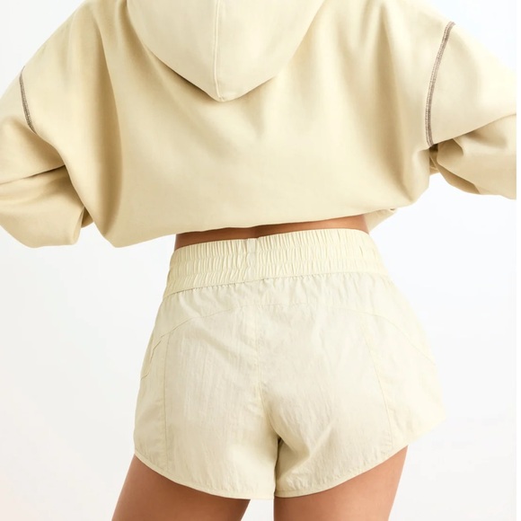 Bo&Tee Elasticated Mini Shorts in Bone - Picture 3 of 5
